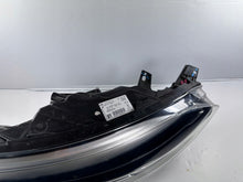 Laden Sie das Bild in den Galerie-Viewer, Frontscheinwerfer Renault Captur I 260606092R 260107560R Ein Satz Headlight SCH9033781823ov