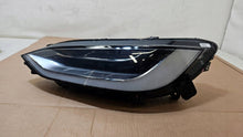 Laden Sie das Bild in den Galerie-Viewer, Frontscheinwerfer Tesla X 1034318-00-B Links Scheinwerfer Headlight