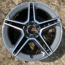 Laden Sie das Bild in den Galerie-Viewer, 1x Alufelge 18 Zoll 8.5&quot; 5x112 5L2-XL-9N8K Mercedes-Benz W205 Rim Wheel