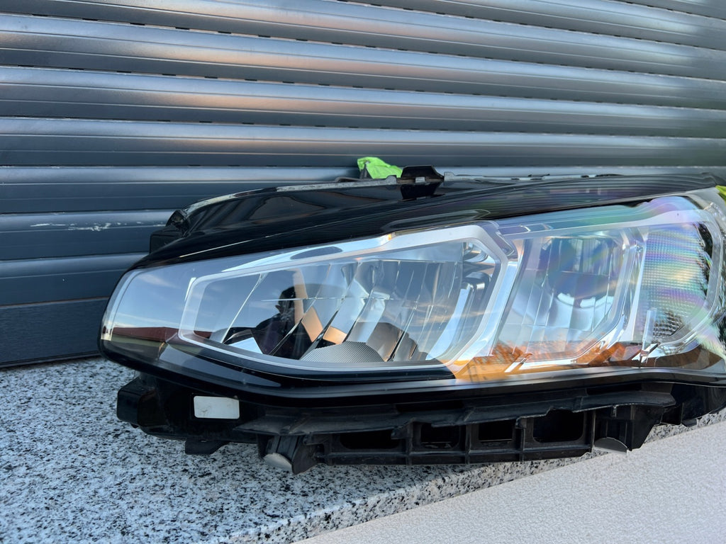 Frontscheinwerfer BMW 2 G42 Active Tourer U06 5A42243-06 LED Links Headlight SCH2410381585xc