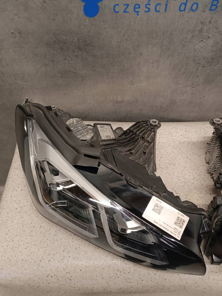 Frontscheinwerfer BMW 2 Active Tourer U06 5A42247 5A42248 Ein Satz Headlight SCH2056928194jt