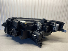 Load image into Gallery viewer, Frontscheinwerfer VW Tiguan 5NB941082C LED Ein Stück (Rechts oder Links) SCH6523090326zf