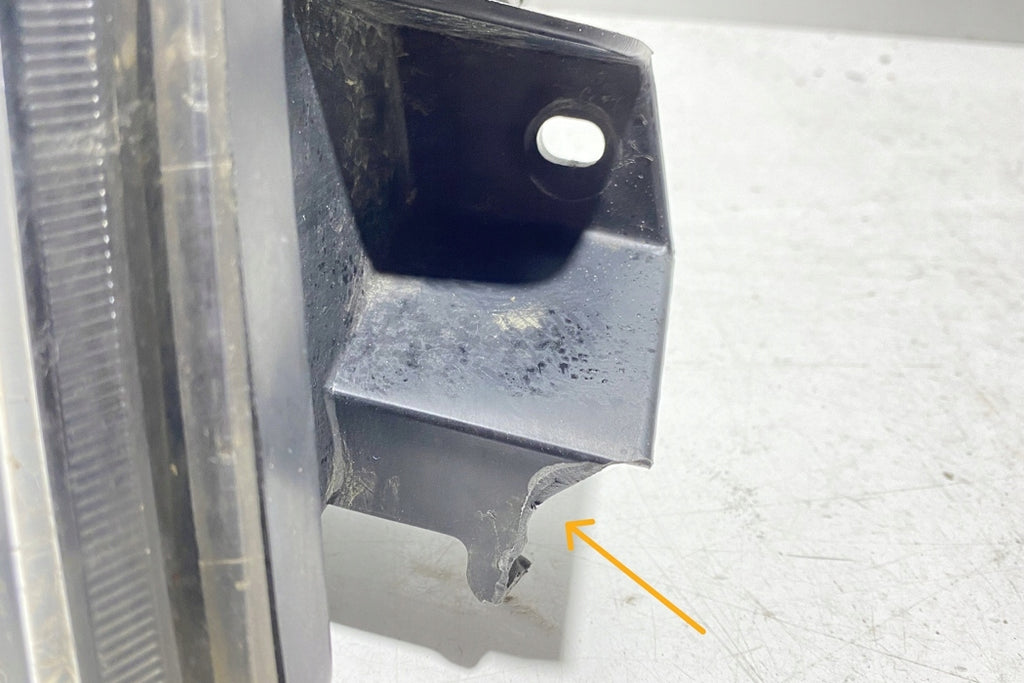 Frontscheinwerfer Mitsubishi Pajero III 10087420 Rechts Scheinwerfer Headlight