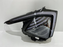 Laden Sie das Bild in den Galerie-Viewer, Frontscheinwerfer Kia Sportage V 92102-R2100 LED Rechts Scheinwerfer Headlight SCH2942263153eg