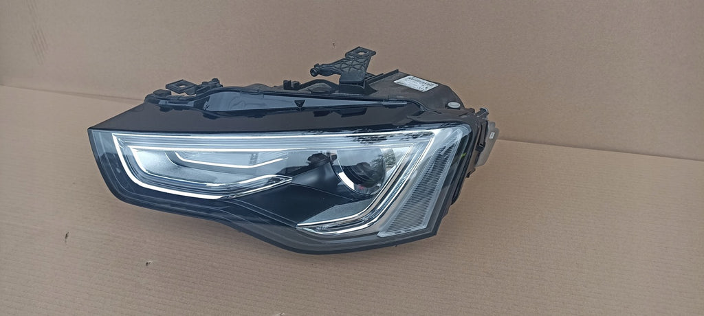 Frontscheinwerfer Audi A5 8T0941031C 030127428104 Xenon Links Headlight