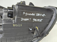 Laden Sie das Bild in den Galerie-Viewer, Frontscheinwerfer Hyundai I30 92101-A6000 Links Scheinwerfer Headlight SCH3788807852do