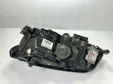 Load image into Gallery viewer, Frontscheinwerfer VW Caddy 2K1941031A Xenon Ein Stück (Rechts oder Links) SCH4906940850rd