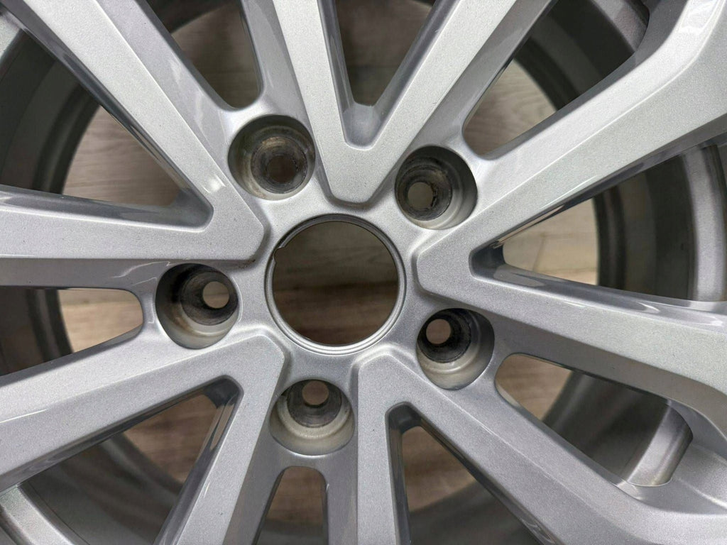 1x Alufelge 16 Zoll 6.5" 5x114.3 44ET Glanz Silber 403007521R Renault Zoe FEL3584565280hk