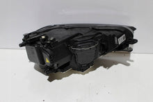 Laden Sie das Bild in den Galerie-Viewer, Frontscheinwerfer VW Golf Sportsvan I 517941033B Xenon Links Headlight SCH7925502562gm
