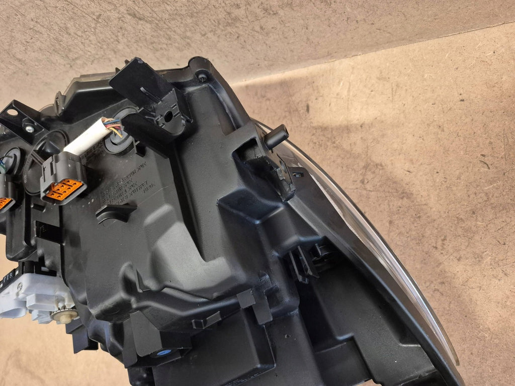 Frontscheinwerfer Mazda 6 Gj 10065033 LED Ein Stück (Rechts oder Links)