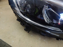 Laden Sie das Bild in den Galerie-Viewer, Frontscheinwerfer Mercedes-Benz W246 A2469067001 LED Rechts Headlight SCH3473096530ng