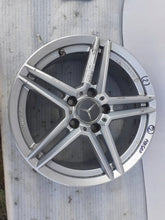 Laden Sie das Bild in den Galerie-Viewer, 1x Alufelge 19 Zoll KBA49187 Mercedes-Benz W205 Rim Wheel