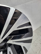 Laden Sie das Bild in den Galerie-Viewer, 1x Alufelge 21 Zoll 8.5" 5x112 45ET Glanz Schwarz 11A601025B VW Rim Wheel FEL9476389196gv