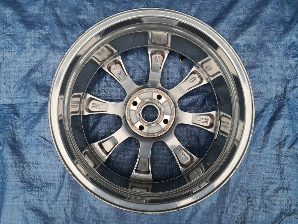 1x Alufelge 18 Zoll 7.0" 4x108 47ET Glanz Silber H1BC-1007-E1A Ford Fiesta