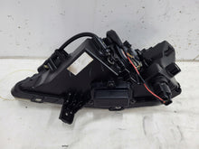 Laden Sie das Bild in den Galerie-Viewer, Frontscheinwerfer Hyundai Tucson 92202-D76 Rechts Scheinwerfer Headlight SCH2982814736wc