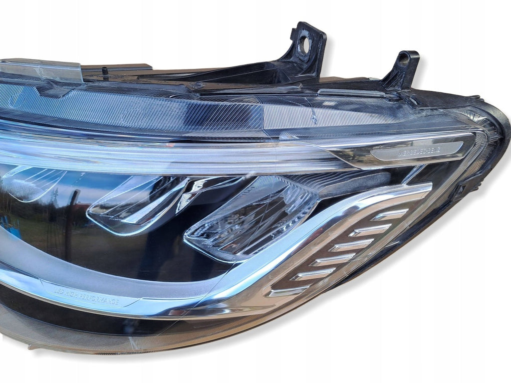 Frontscheinwerfer Mercedes-Benz Sprinter A9109067100 LED Links Headlight SCH9207886277cz