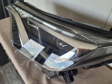 Laden Sie das Bild in den Galerie-Viewer, Frontscheinwerfer Toyota Rav 4 Links Scheinwerfer Headlight SCH2645001090ul