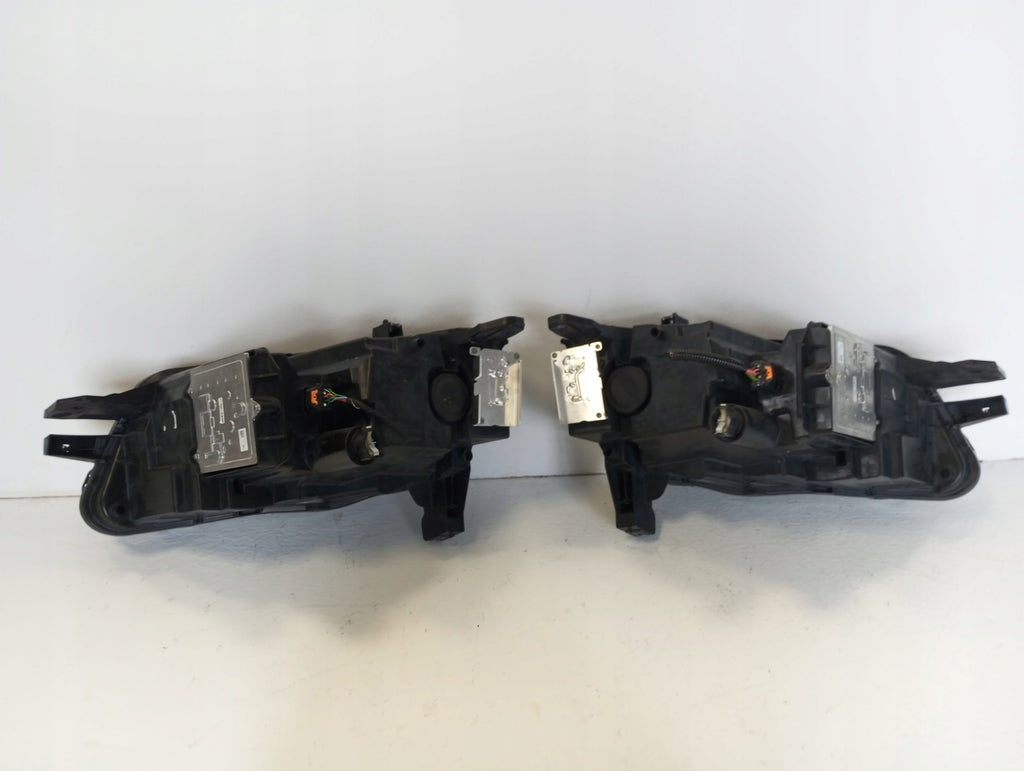 Frontscheinwerfer Opel Combo 9852795980 9852840480 Ein Stück (Rechts oder Links) SCH3213030349ha