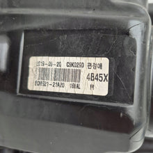 Laden Sie das Bild in den Galerie-Viewer, Frontscheinwerfer Mitsubishi Outlander III 8301C8-54 Rechts Headlight