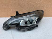 Laden Sie das Bild in den Galerie-Viewer, Frontscheinwerfer Peugeot 108 90144088 81150-0H150 Links Scheinwerfer Headlight