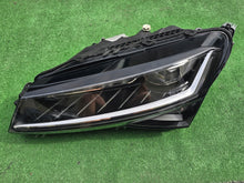 Laden Sie das Bild in den Galerie-Viewer, Frontscheinwerfer Skoda Superb III 3V1941015 Full LED Rechts oder Links