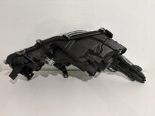 Laden Sie das Bild in den Galerie-Viewer, Frontscheinwerfer Toyota Corolla 81150-02T31-00 LED Links Scheinwerfer Headlight SCH6090729280wy