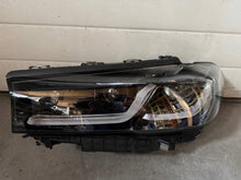 Load image into Gallery viewer, Frontscheinwerfer BMW 5 G31 G30 5A388E4 5A388E3 Full LED Rechts oder Links SCH1566496045wf