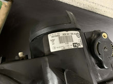 Load image into Gallery viewer, Frontscheinwerfer VW Passat 3C0941005AB 3C0941006AB Ein Satz Headlight SCH2025979974mi