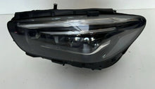 Laden Sie das Bild in den Galerie-Viewer, Frontscheinwerfer Mercedes-Benz W247 A2479061903 LED Links Headlight