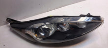 Laden Sie das Bild in den Galerie-Viewer, Frontscheinwerfer Ford Fiesta I 8A61-13W029-AH FALSE Scheinwerfer Headlight SCH8788680130ev