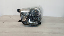 Laden Sie das Bild in den Galerie-Viewer, Frontscheinwerfer Toyota Iq Xenon Links Scheinwerfer Headlight SCH9992285762mt