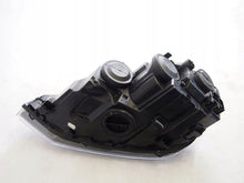 Laden Sie das Bild in den Galerie-Viewer, Frontscheinwerfer VW Polo 2G1941006 FALSE Scheinwerfer Headlight SCH1845260190lm
