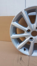 Laden Sie das Bild in den Galerie-Viewer, 1x Alufelge 16 Zoll 6.5&quot; 4x108 47 5ET 65JX16 ET475 Ford Fiesta Rim Wheel
