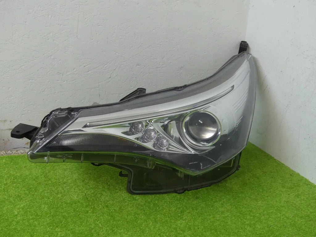 Frontscheinwerfer Toyota Avensis 99226-81017 Links Scheinwerfer Headlight SCH1757053311ur