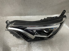 Laden Sie das Bild in den Galerie-Viewer, Frontscheinwerfer Toyota Rav 4 IV LED Links Scheinwerfer Headlight SCH5264445962vb