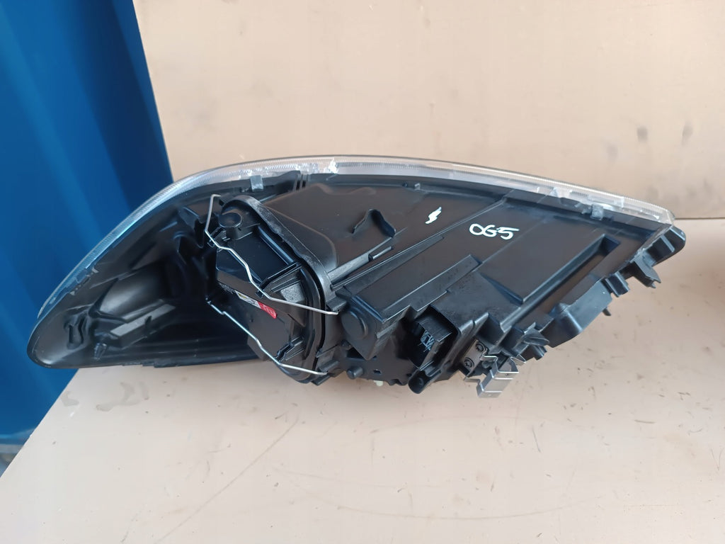 Frontscheinwerfer Volvo C30 31299827 Xenon Ein Stück (Rechts oder Links) SCH8979487081dz