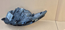 Load image into Gallery viewer, Frontscheinwerfer Ford Mondeo I ES73-13D154-AH Rechts Scheinwerfer Headlight SCH3991925640av
