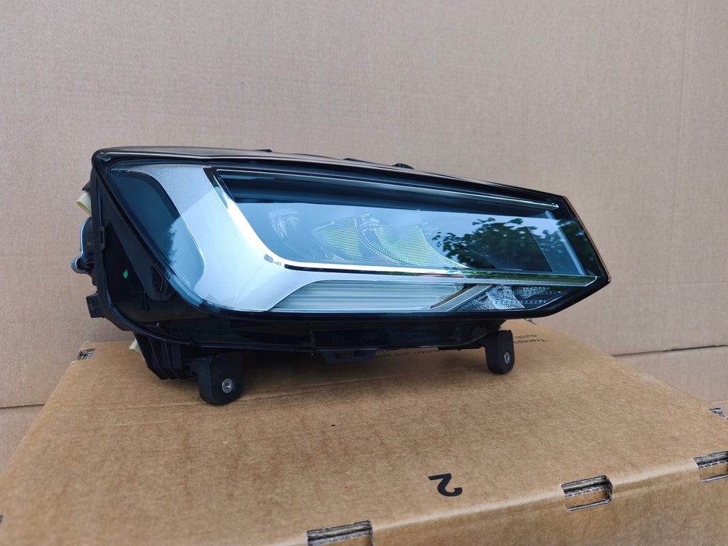 Frontscheinwerfer Audi Q2 81A941012 Rechts Scheinwerfer Headlight SCH7723670204zs