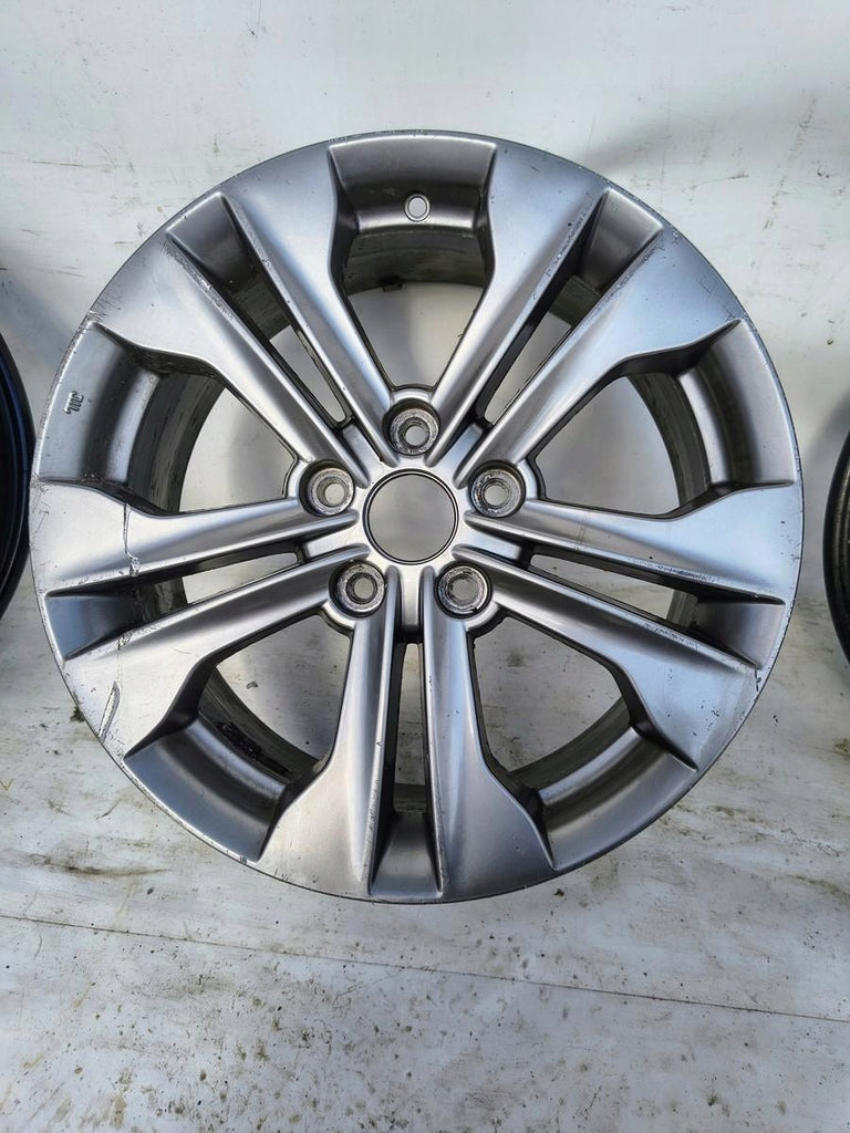 1x Alufelge 17 Zoll 7.0" 5x114.3 47ET 52910-2W170 Hyundai Santa III Fe Rim Wheel FEL7612766901xu