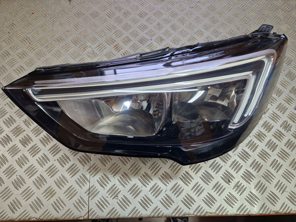 Frontscheinwerfer Opel Crossland X 13467967 90070846 LED Links Headlight SCH2461855828eq