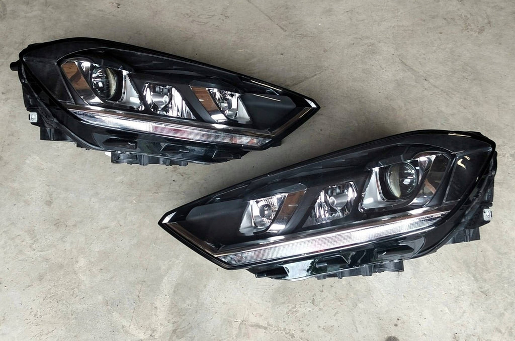 Frontscheinwerfer VW Golf Sportsvan 517941032B 517941031B Ein Satz Headlight SCH9758609430tf