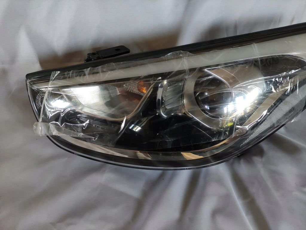 Frontscheinwerfer Hyundai Ix35 92101-2SXXX LED Ein Stück (Rechts oder Links)