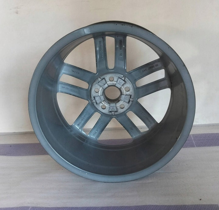 1x Alufelge 18 Zoll 5x112 8V0601025DG Audi A3 Rim Wheel FEL1821581027qy