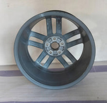 Laden Sie das Bild in den Galerie-Viewer, 1x Alufelge 18 Zoll 5x112 8V0601025DG Audi A3 Rim Wheel FEL1821581027qy