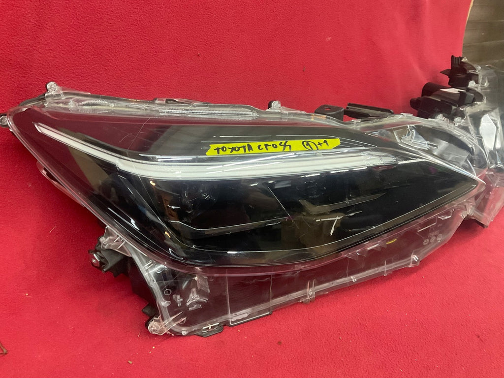 Frontscheinwerfer Toyota Yaris Cross 0D-314 LED Ein Satz Scheinwerfer Headlight SCH2128816489jj