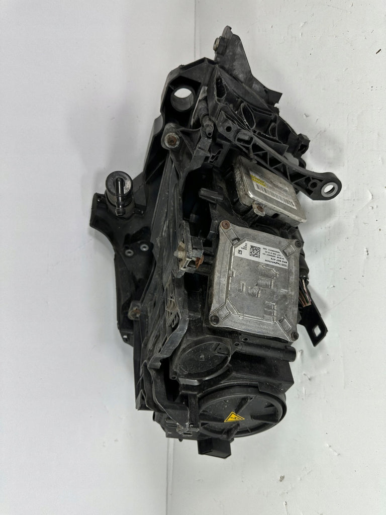 Frontscheinwerfer Audi A4 8K0941029AJ 8K0941030AJ Ein Stück (Rechts oder Links) SCH4076474363zq