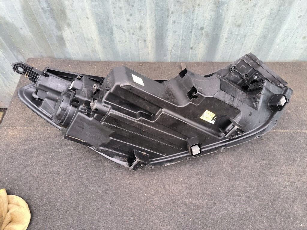 Frontscheinwerfer Hyundai Tucson D792111A10 D792111A20 LED Rechts oder Links SCH8126020497ry