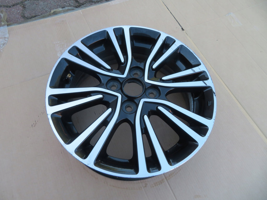 1x Alufelge 15 Zoll 5.0" 4x100 46ET Glanz Mitsubishi Space Star Rim Wheel FEL8896017992tb