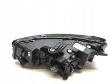Laden Sie das Bild in den Galerie-Viewer, Frontscheinwerfer BMW 2 Active Tourer U06 5A42244-04 Rechts oder Links