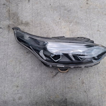 Laden Sie das Bild in den Galerie-Viewer, Frontscheinwerfer Kia Proceed J7921-62520 Rechts Scheinwerfer Headlight SCH3193201397wn